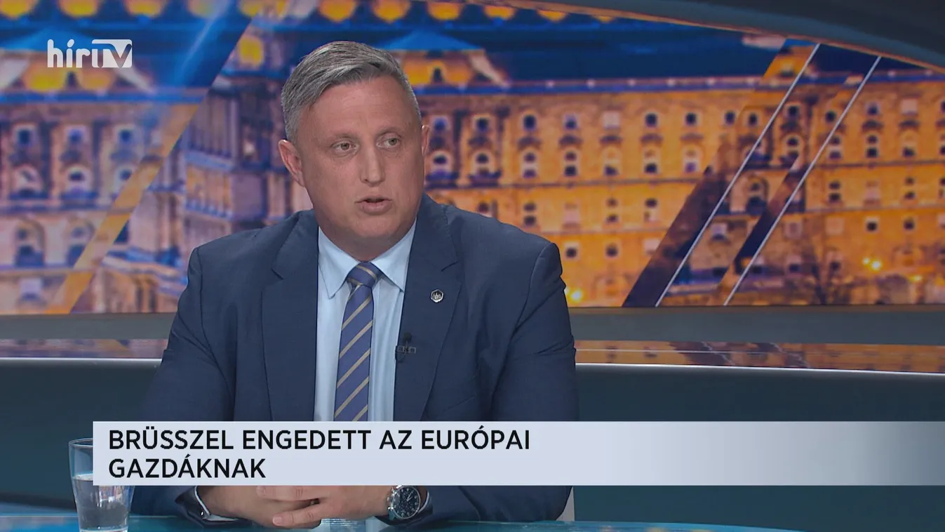 Győrffy Balázs: A gazdák nem környezetszennyező és nem állatkínzó emberek