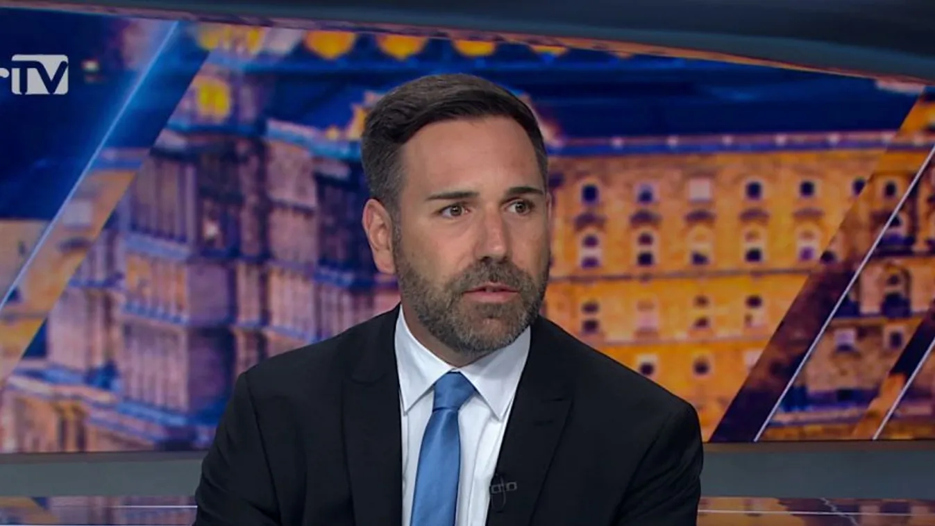 Dr. Békássy Szabolcs: 600 ezer 60 év feletti honfitársunkat kell megszólítani