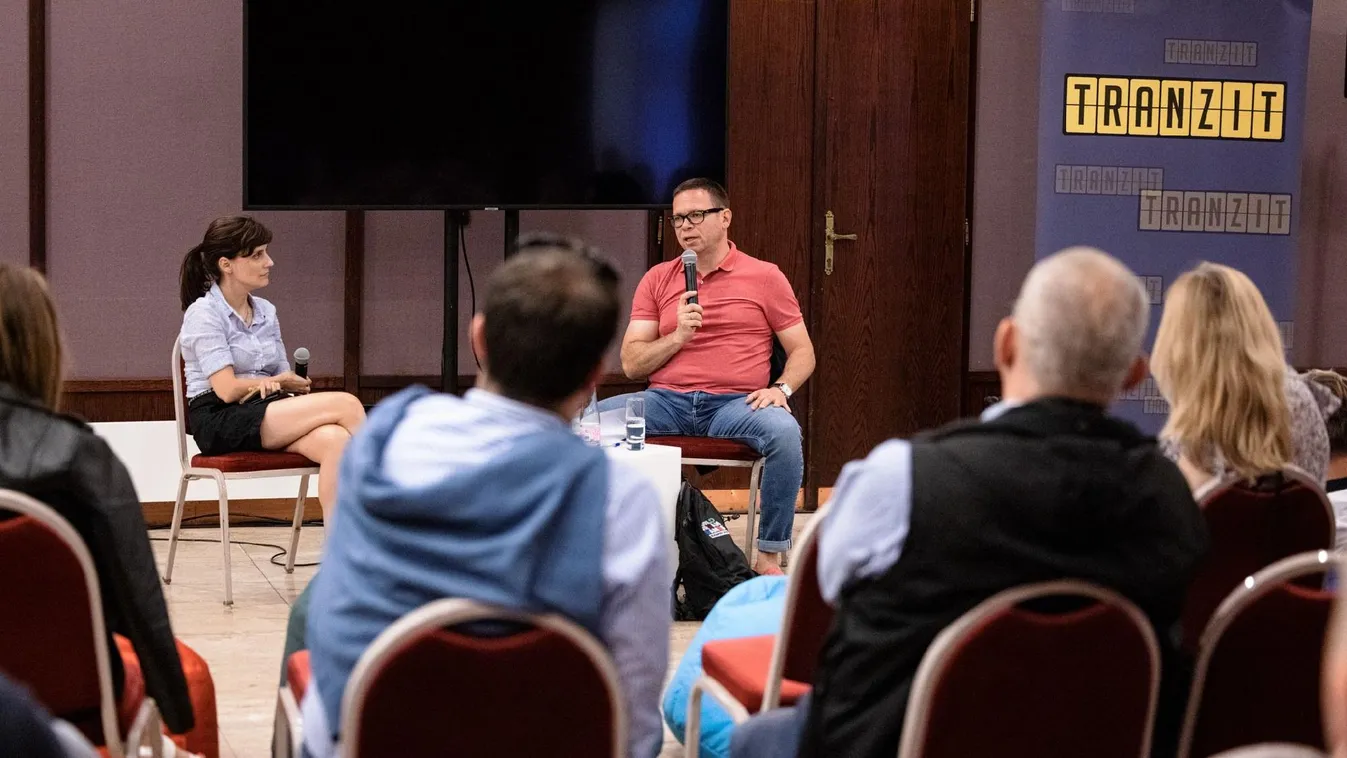 Tranzit: Maradandó értékeket, női-férfi egyenlőséget, szeretetet és összefogást kívántak az előadók