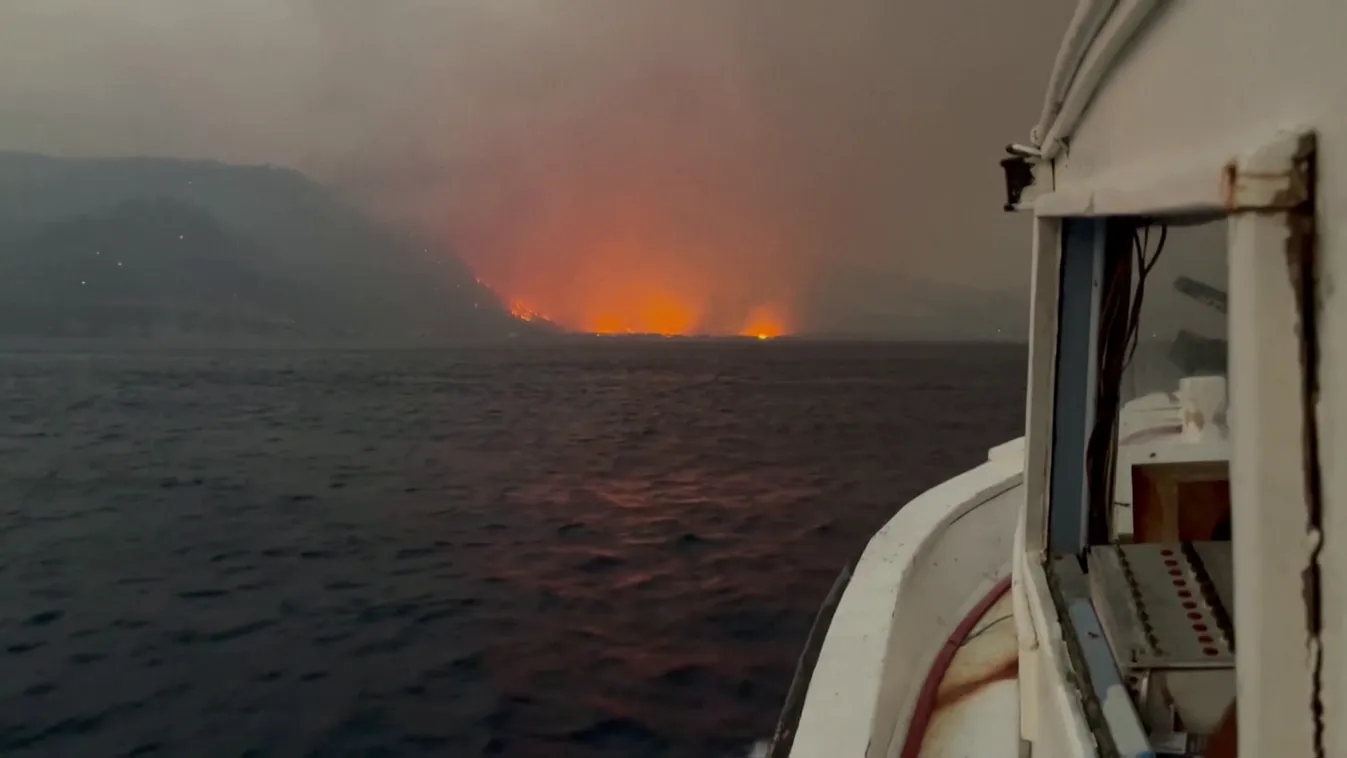 Tikkasztó hőség nehezíti az erdőtüzek oltását Görögországban