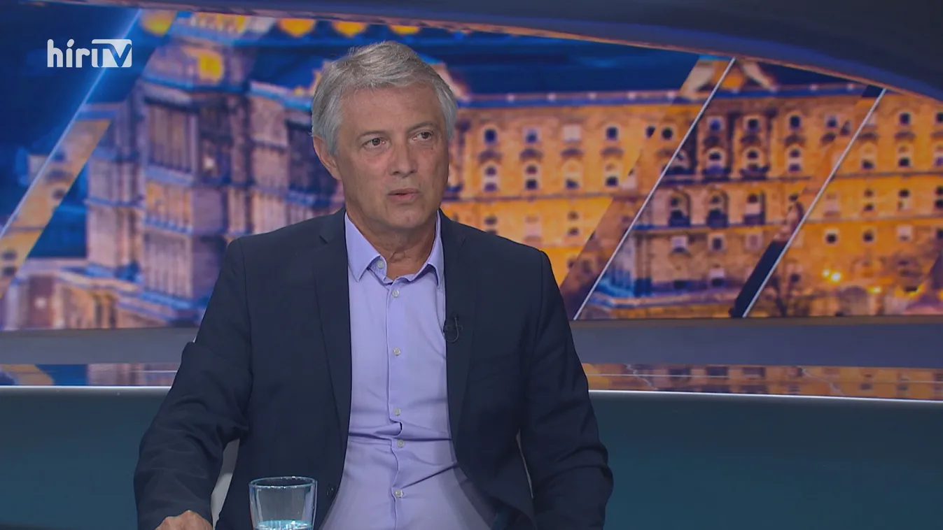 Földi László: Elég volt abból, hogy az emberek fura élethelyzeteket kapnak