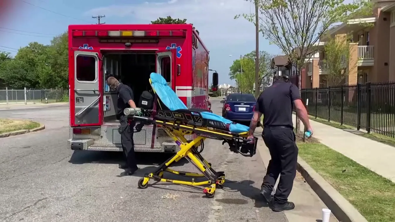 Negatív trend: 155 ezren fertőződtek meg egy nap alatt koronavírussal az USA-ban