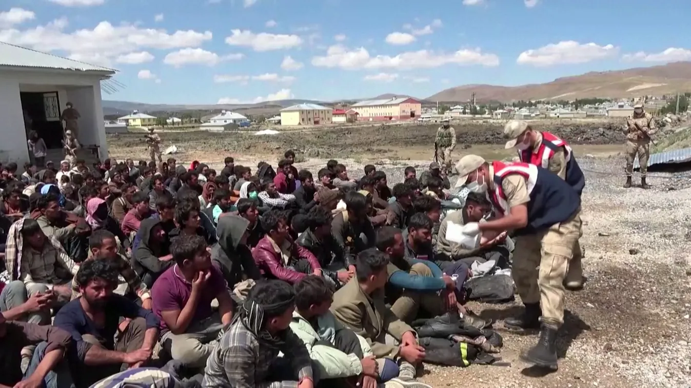 Magyarország nem vesz részt semmiféle elosztási mechanizmusban