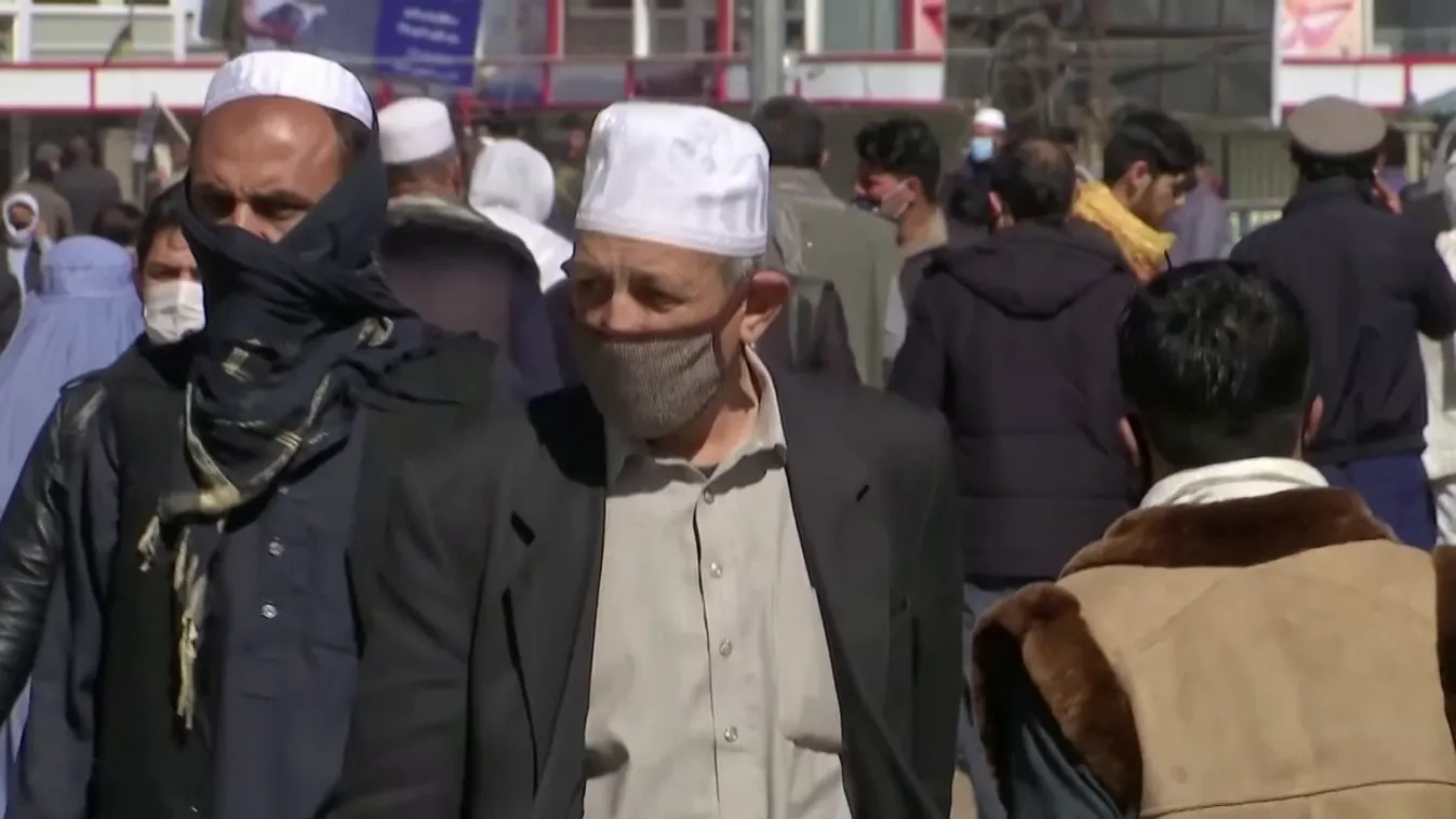 Az afgán tálibok megtiltották az emberek beoltását