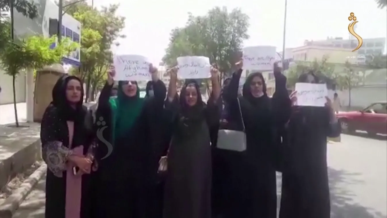 Akár a nők kövezését is visszavezethetik Afganisztánban a tálibok