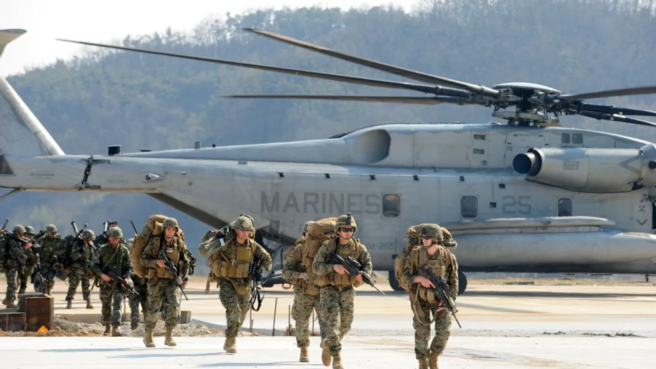 Észak-Korea tiltakozása ellenére megkezdődött az amerikai-dél-koreai hadgyakorlat