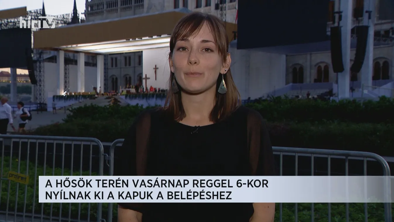 Téglásy Nóra: Budapesten is láthatjuk vasárnap a pápamobilt, a Szentatya 10.30-kor köszönti a híveket