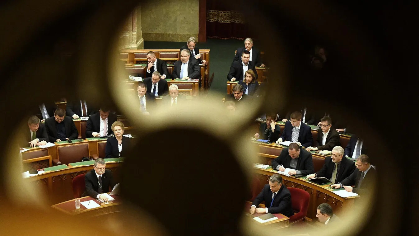 A veszélyhelyzet meghosszabbításáról dönt a parlament