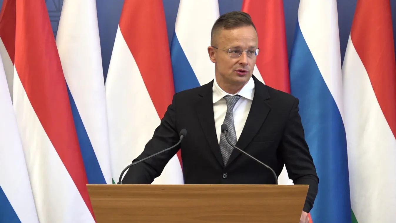 Ukrajna fenyegetőzik, bekérette a miniszter az ukrán nagykövetet