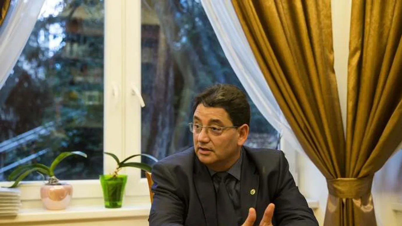 Merkely: Lassú, elhúzódó lehet a negyedik hullám, és az oltatlanokat érinti elsősorban