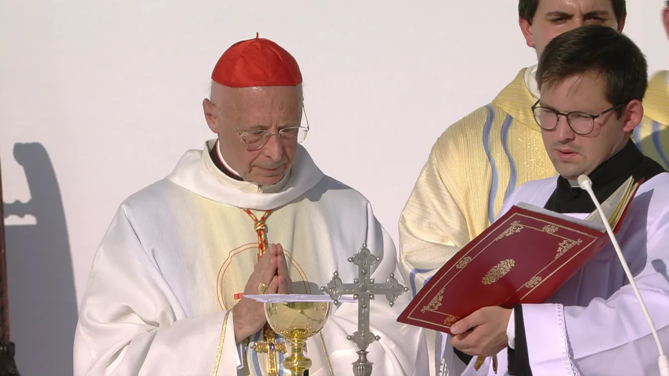 "Az egyházban ott ragyog Krisztus világossága"