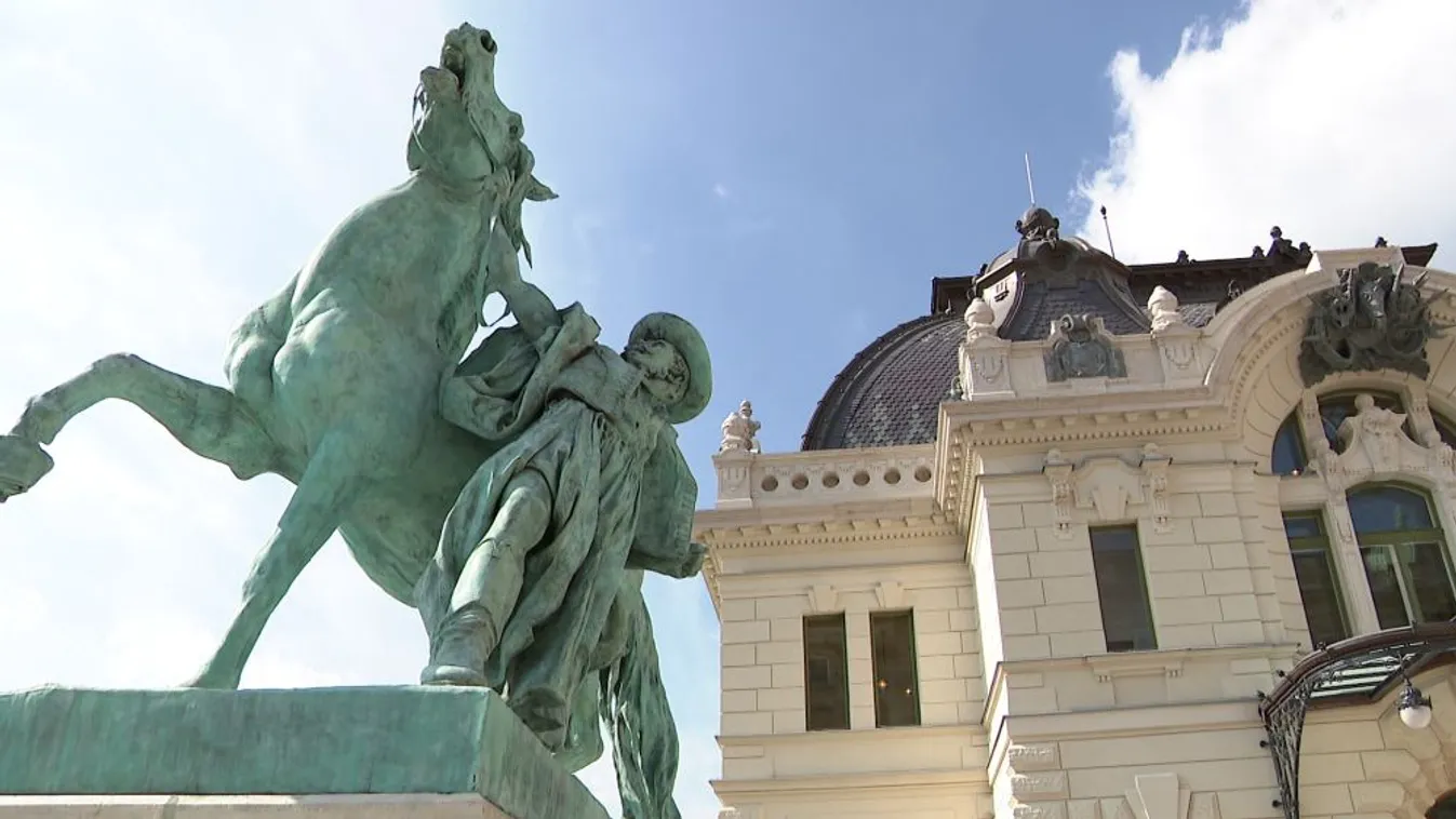 Újjászületett a Szent István-terem a Budavári Palotában