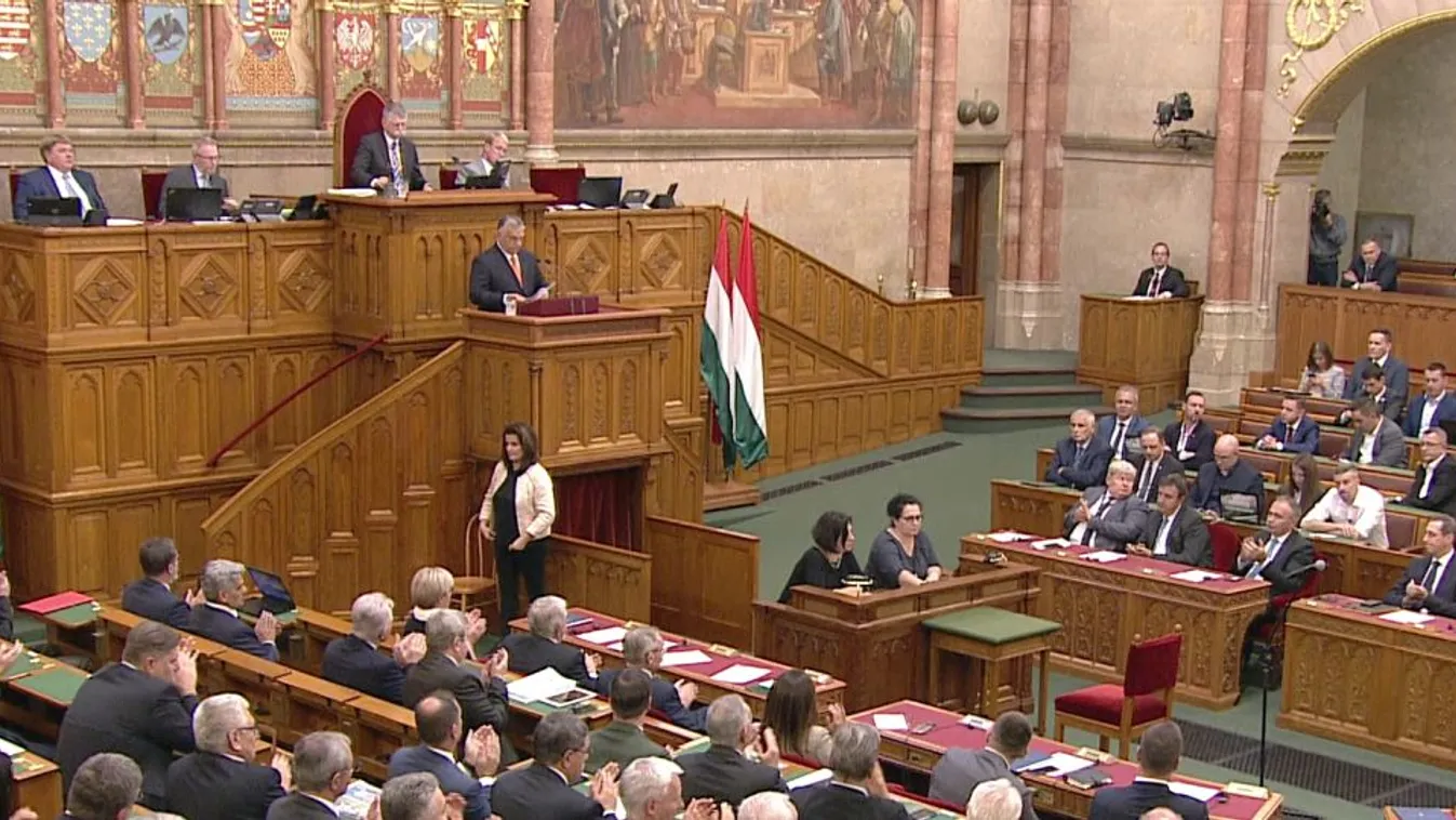 Orbán Viktor: Oltással tudjuk kordában tartani a negyedik hullámot