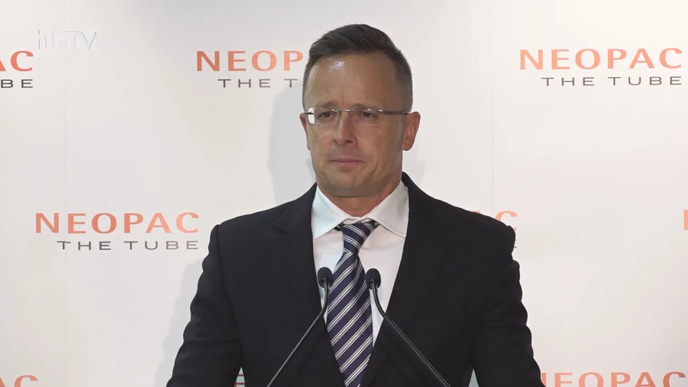 Szijjártó Péter: 1700 milliárd forint értékű beruházás valósul meg az országban
