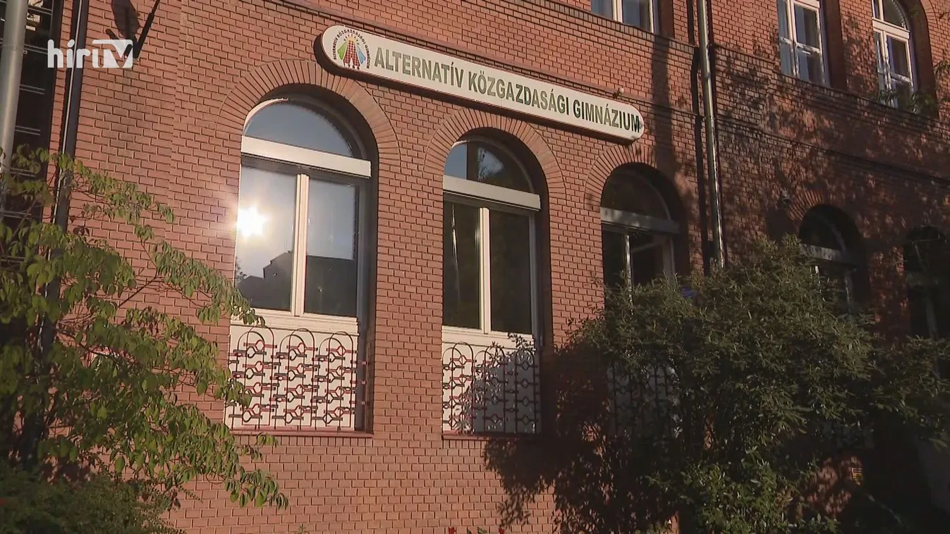 A 99 százalékot képviseli, de elitgimnáziumba járatja a gyermekét Karácsony Gergely