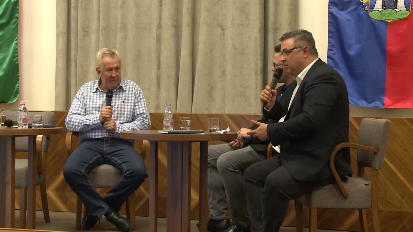 Bemutatták Szentesi Zöldi László Lövés Szarajevóban című könyvét