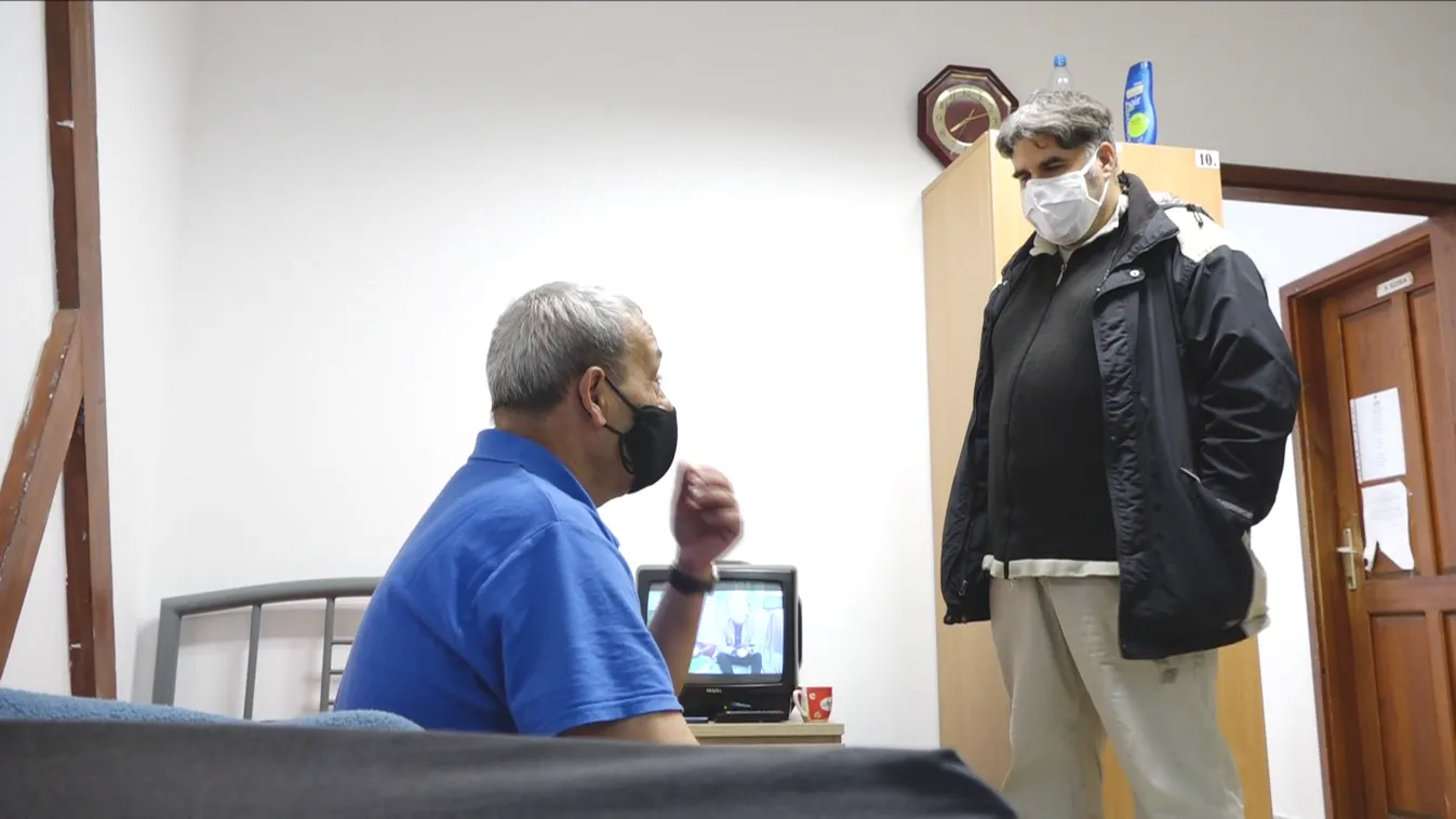 20%-os béremelést kapnak jövőre a szociális dolgozók