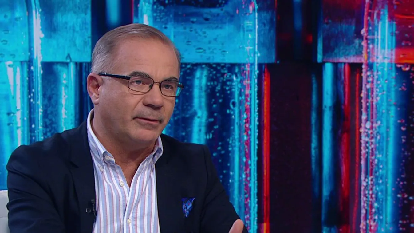 Másfél éves előnyben a magyar gazdaság