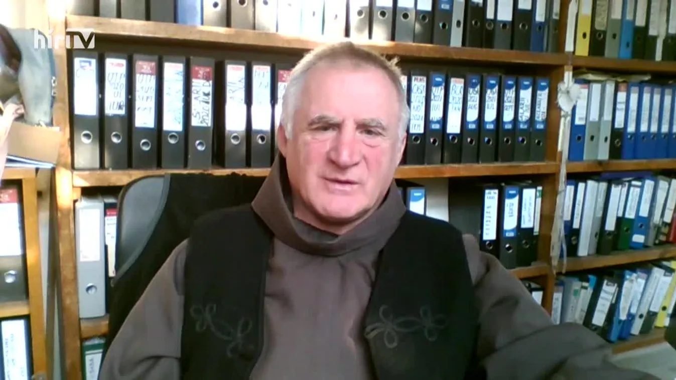 Mozaik - Böjte Csaba: „Halottak napján nem csak a halottaink miatt megyünk ki a temetőbe” (2021-11-01)