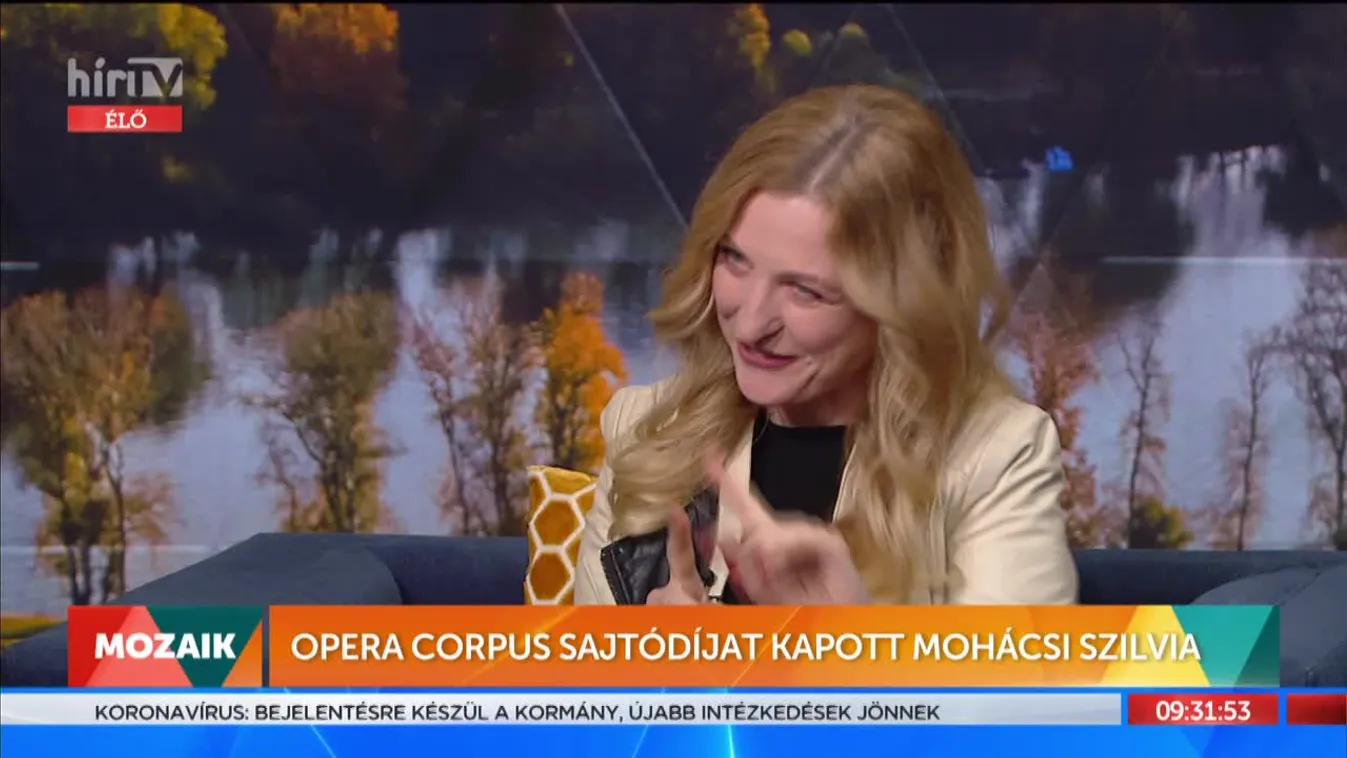 Mozaik-Opera Corpus sajtódíjat kapott Mohácsi Szilvia (2021-11-11)