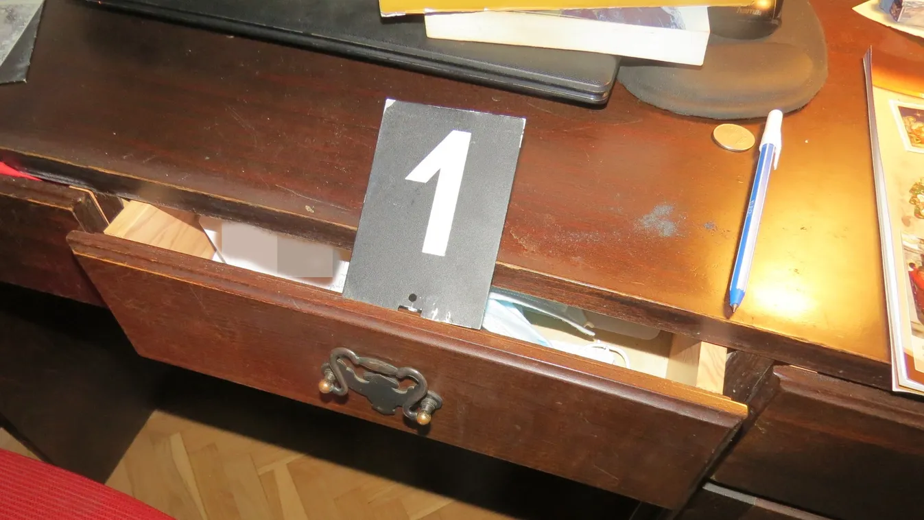 Mise alatt lopott a plébániáról