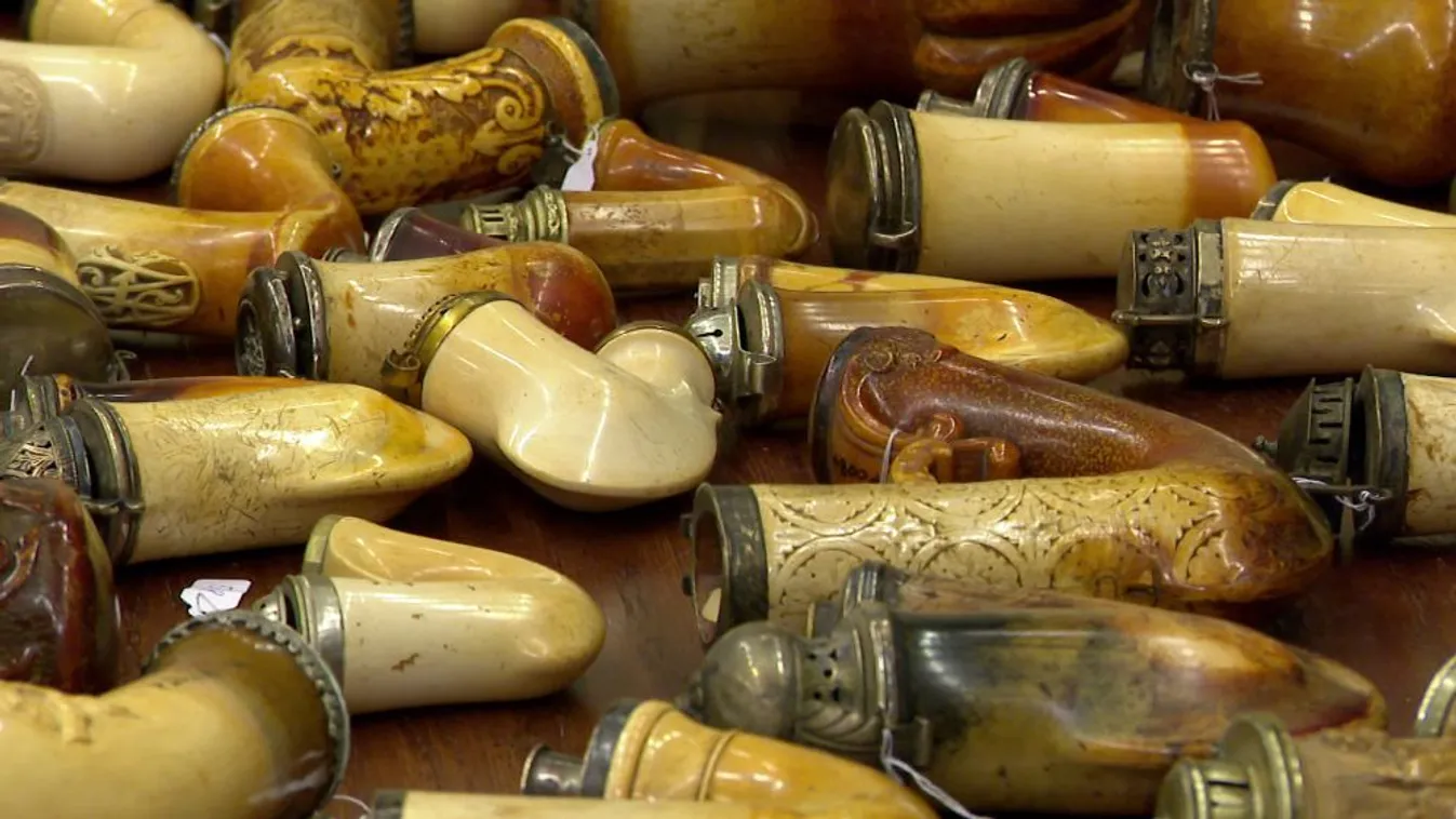 670 darab különleges pipa érkezett a Magyar Nemzeti Múzeumba