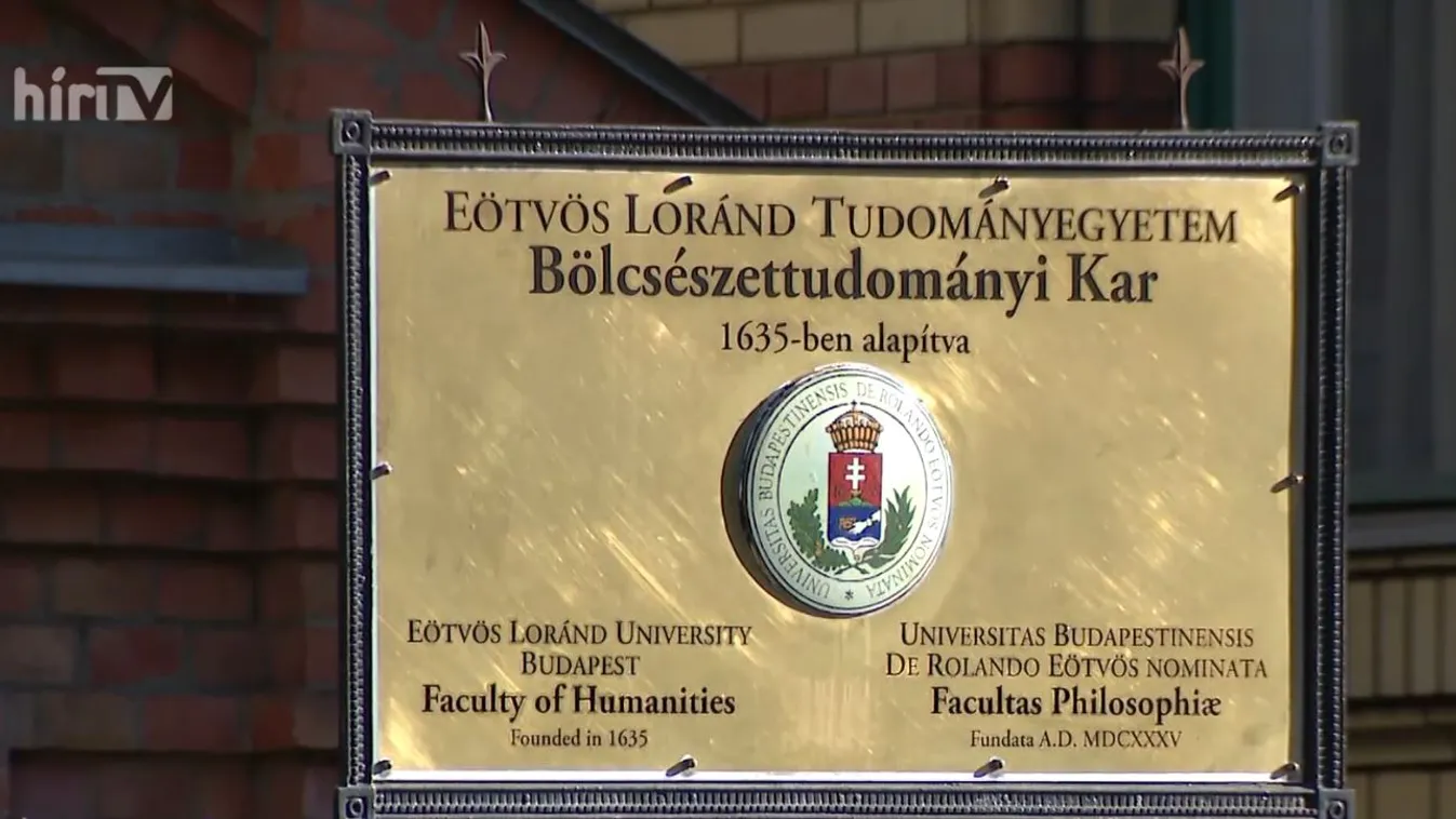 Újra online tartják az előadásokat az ELTE bölcsészkarán