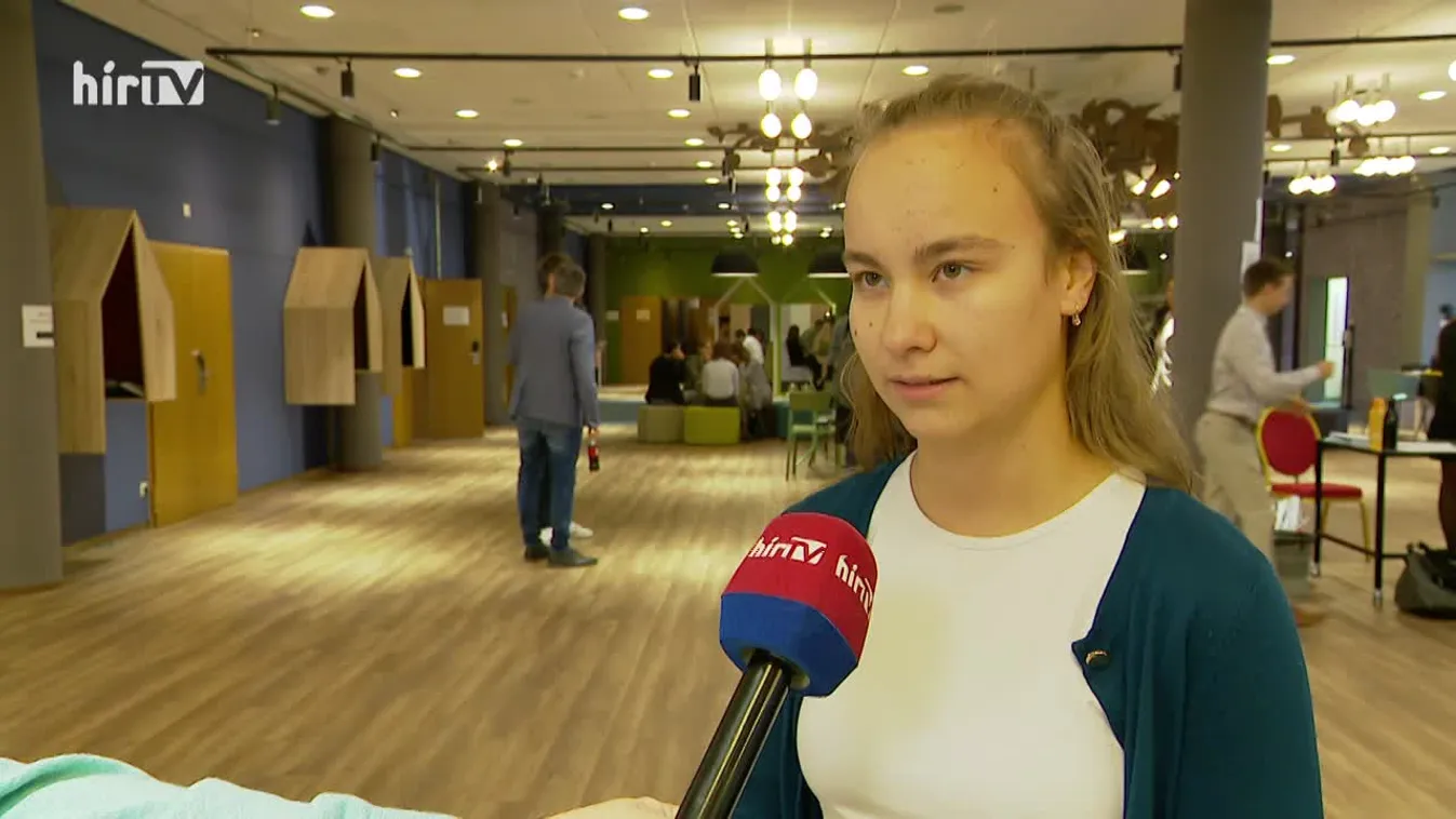 Kárpát-medencei vitaverseny középiskolásoknak