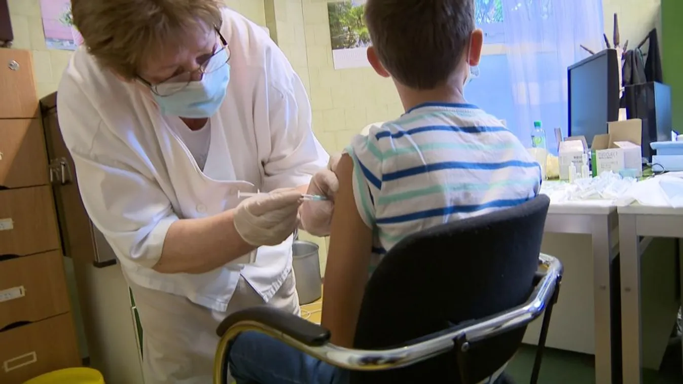 Több iskolába visszatért a maszk