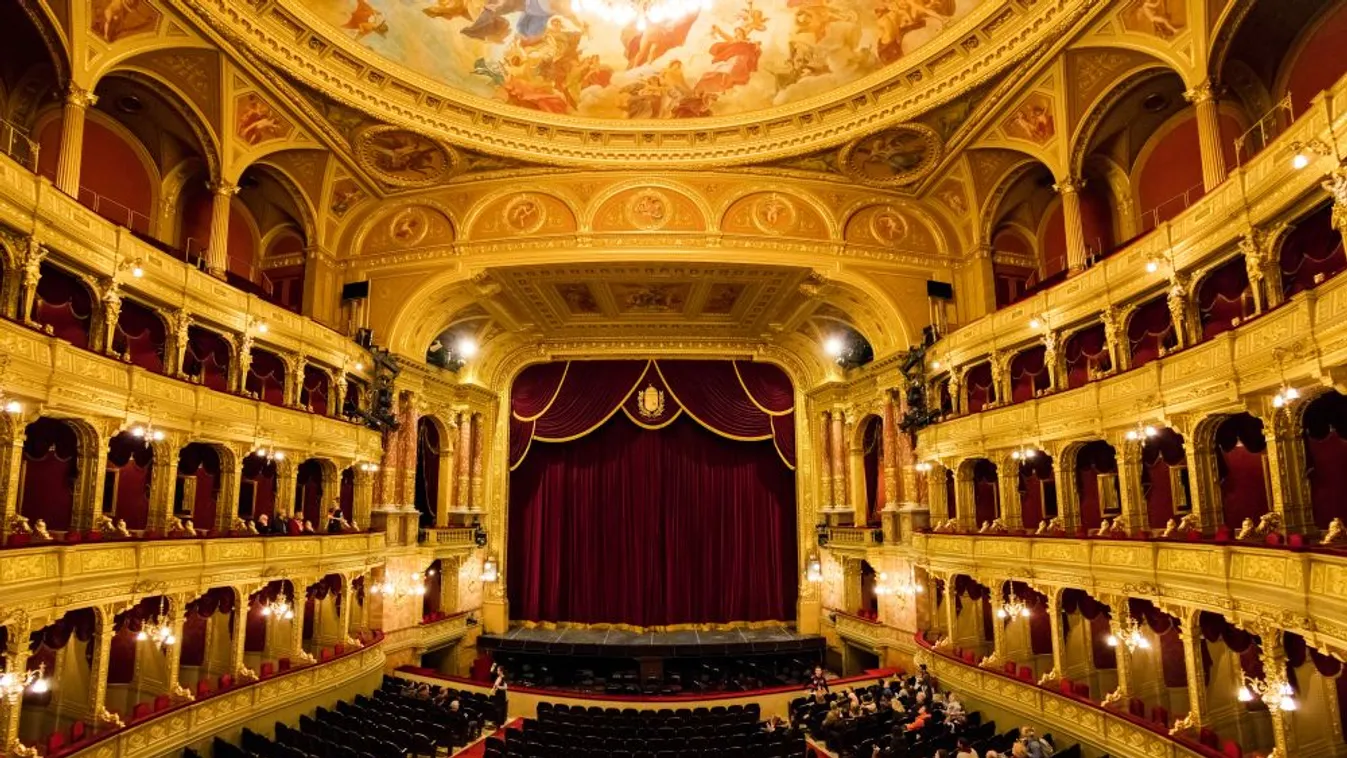 Karácsonyi videóklippel és A diótörő közvetítésével várja az ünnepeket az Opera