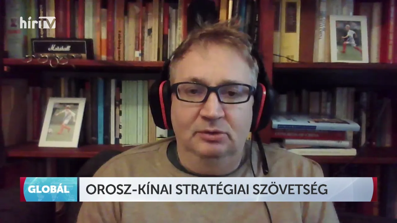 Globál: Akár katonai szövetséget is köthet egymással Kína és Oroszország