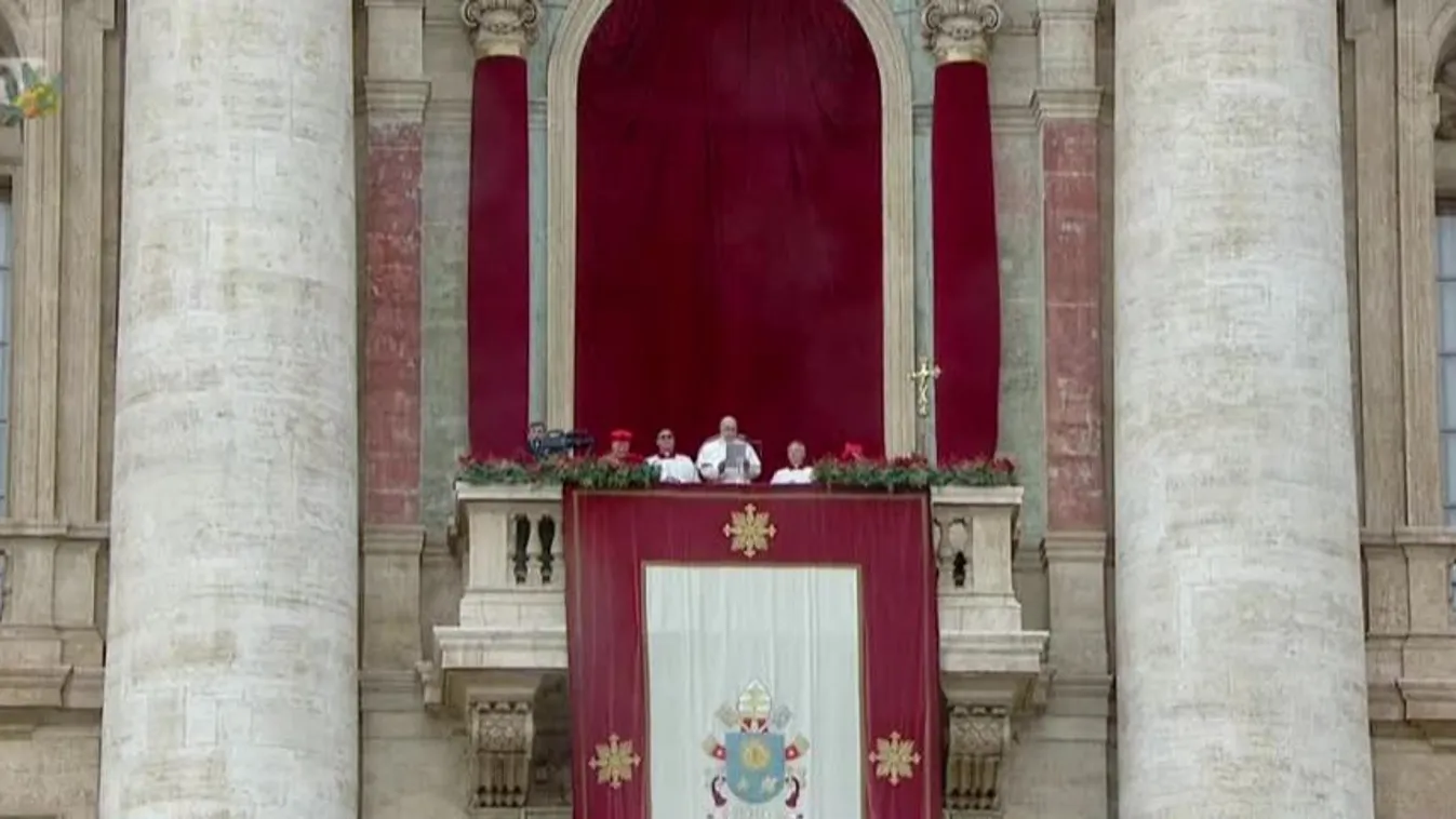 Ferenc pápa adásunkkal egyidőben mondja el karácsonyi üzenetét