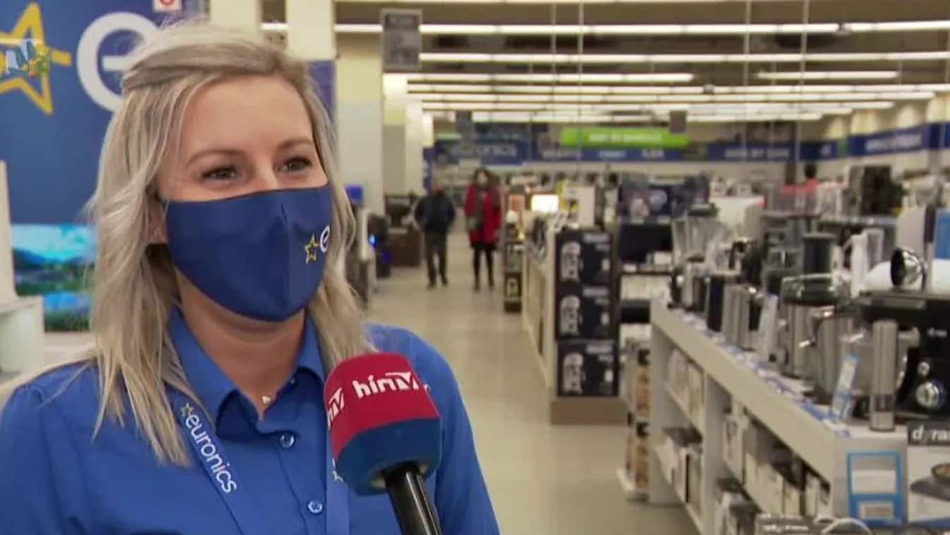 Az utolsó pillanatban is tömve vannak a plázák