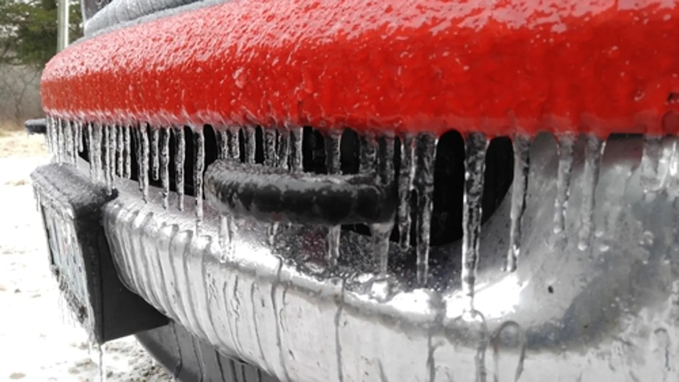 305 beavatkozás az ónos eső miatt