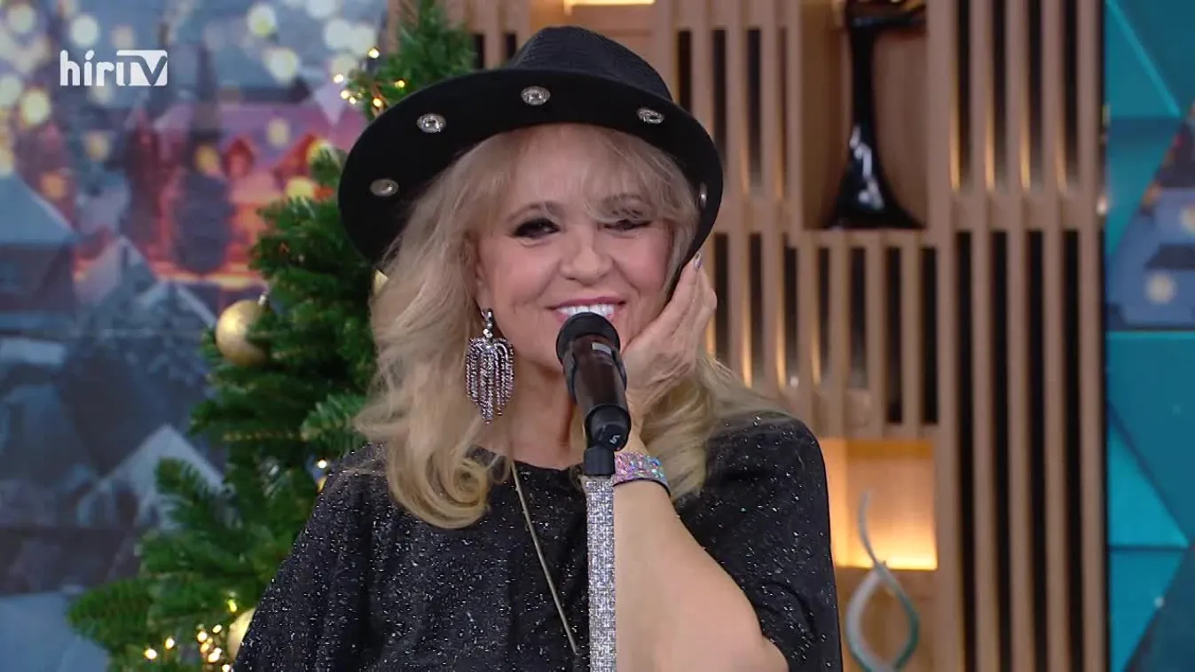 Mozaik - Csepregi Éva - Párizsi lány (2021-12-31)