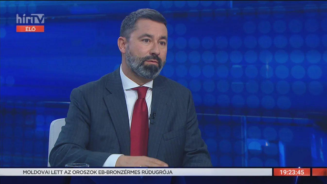 Hidvéghi Balázs: Ki kell tartanunk a helyesnek gondolt álláspontunk mellett
