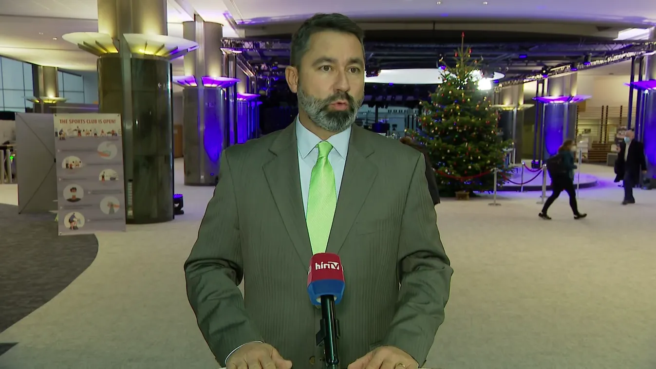 Hidvéghi: Az Európai Bizottság túl lassú