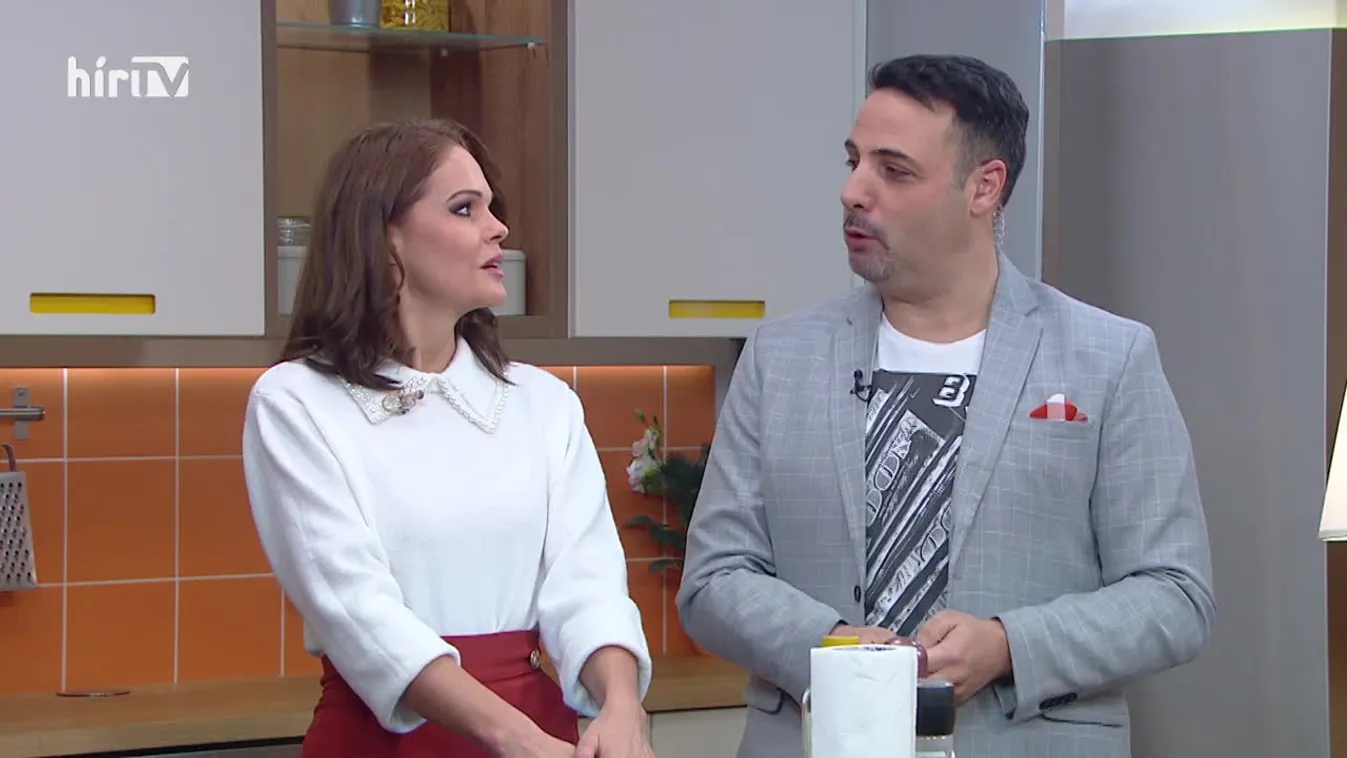 Mozaik - Kutya egy applikáció: Vigyél haza