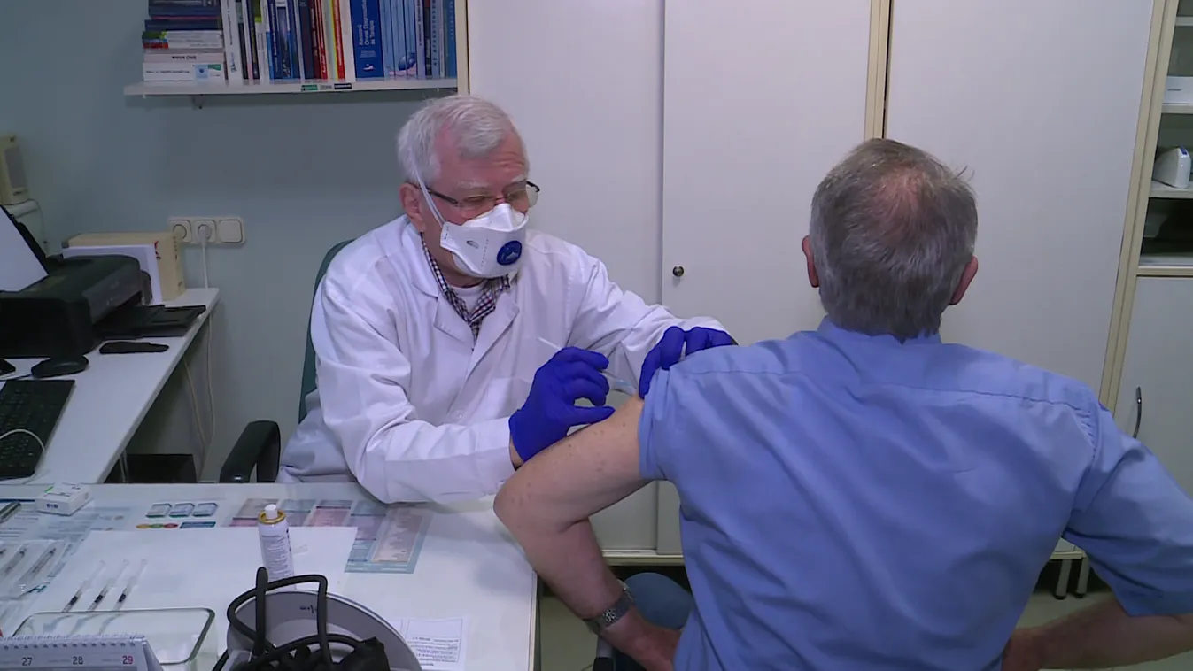 Karikó Katalin: Szükség van a harmadik vakcina beadására