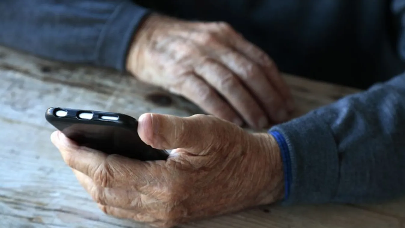 Több mint hatmillió forintot csaltak ki egy idős férfitől Heves megyében