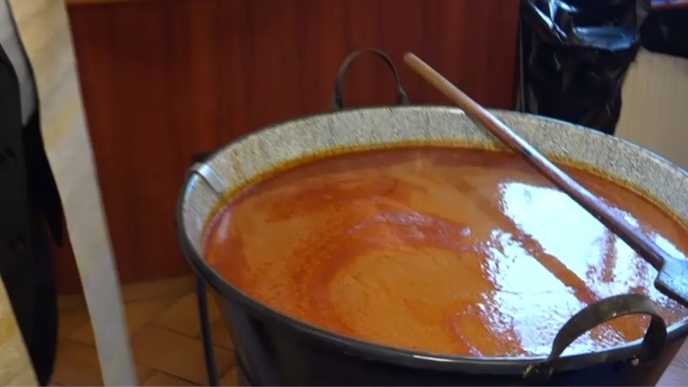 Halászlé szentelés