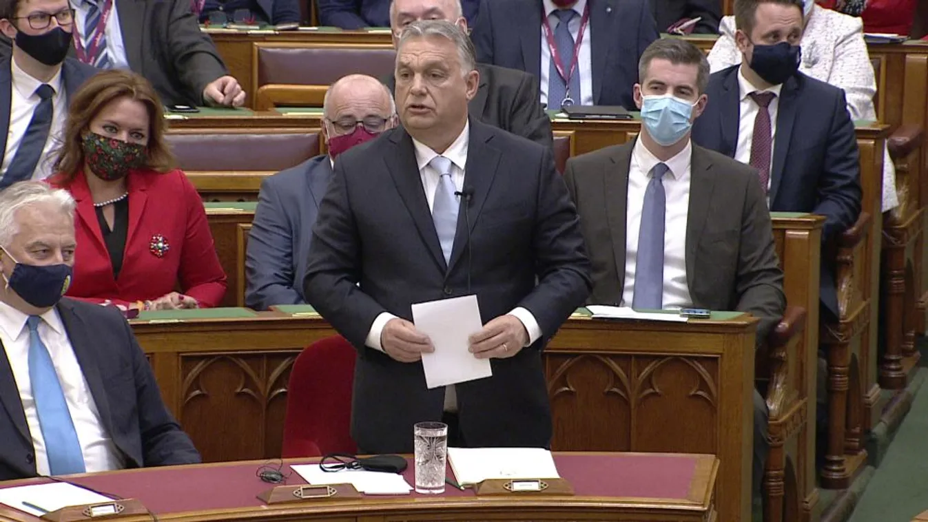 Három százalék helyett öt százalékkal emelik jövőre a nyugdíjakat