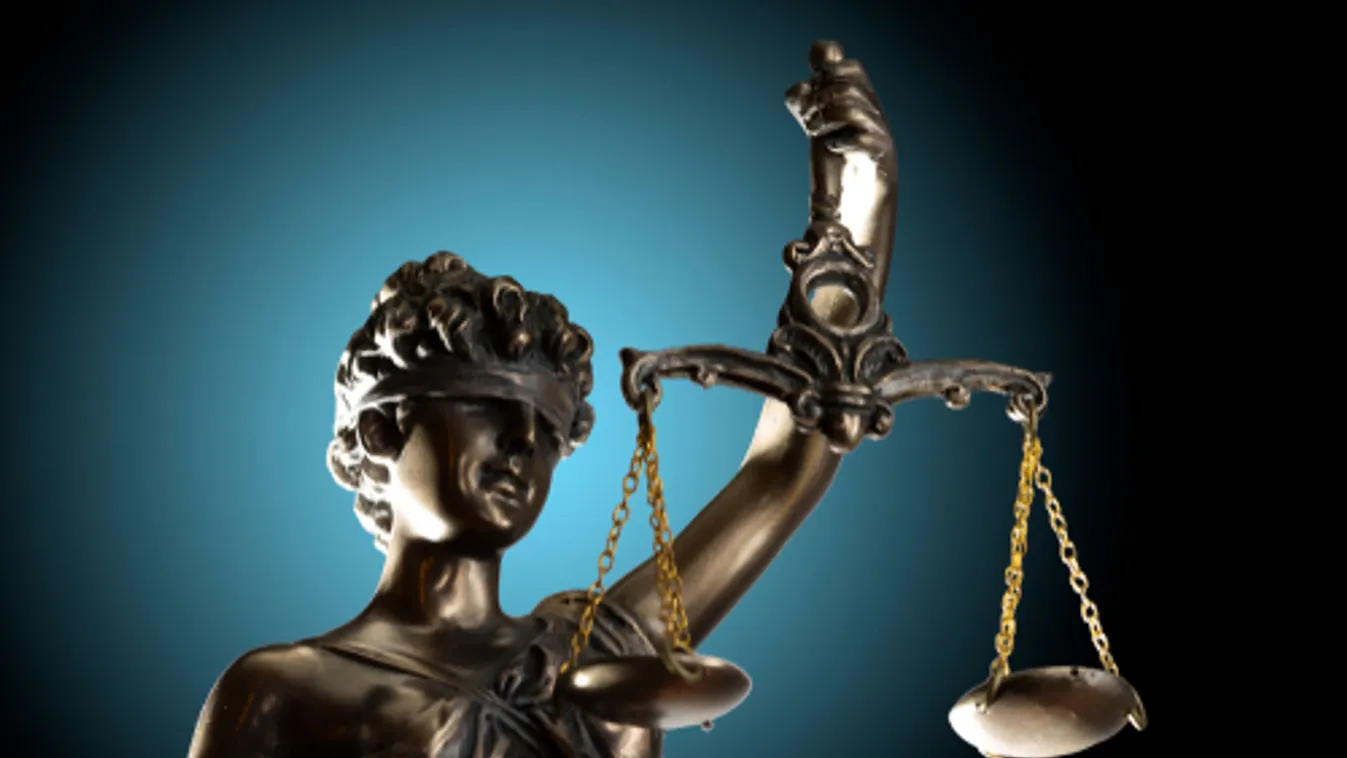 Maradandó sérülést szenvedett az ittas nő utasa