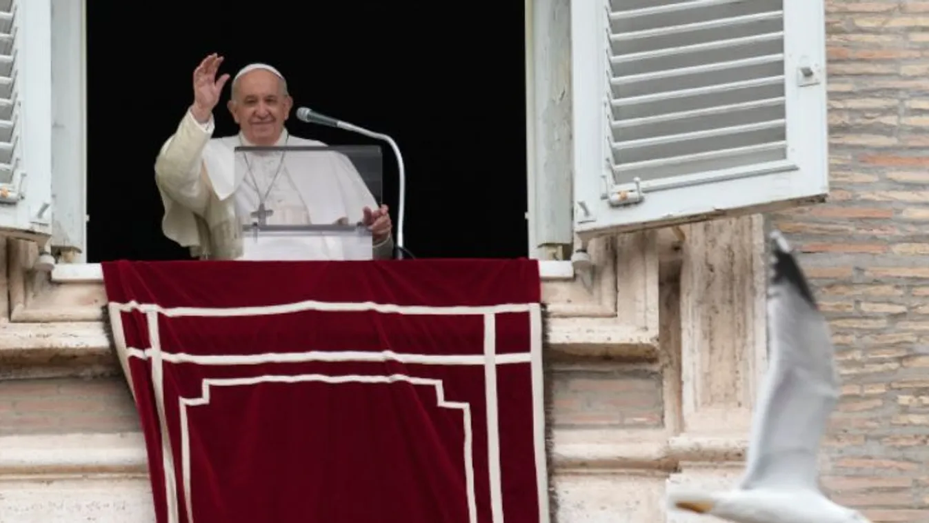 A családok védelmét sürgette Ferenc pápa