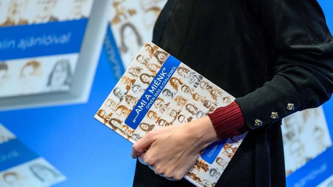 Novák Katalin: Újra elérhető a könyvesboltokban az Ami a miénk - 50 írás a családról kötet