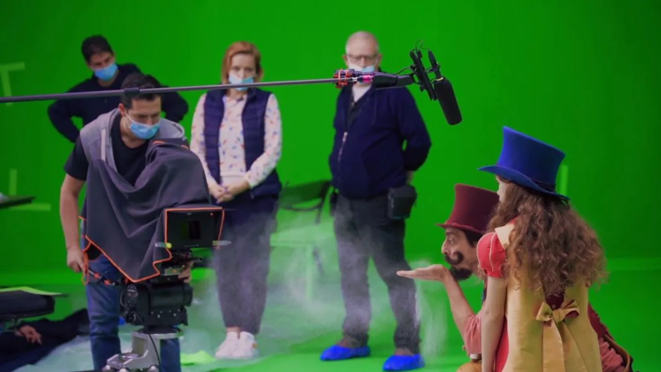 Svenk: El a kezekkel a Papámtól - így született meg a varázslat