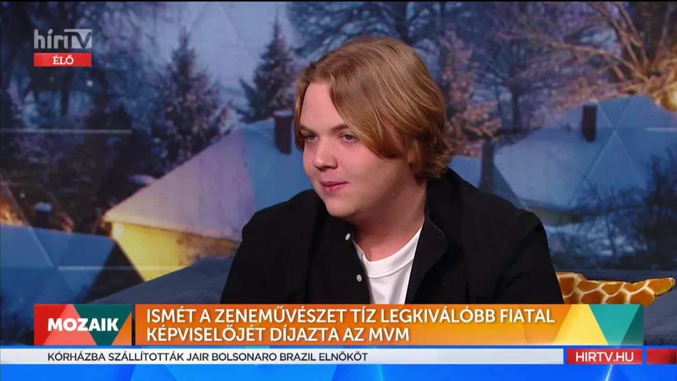 Mozaik - Ismét a zeneművészet tíz legkiválóbb fiatal képviselőjét díjazta az MVM (2022-01-04)