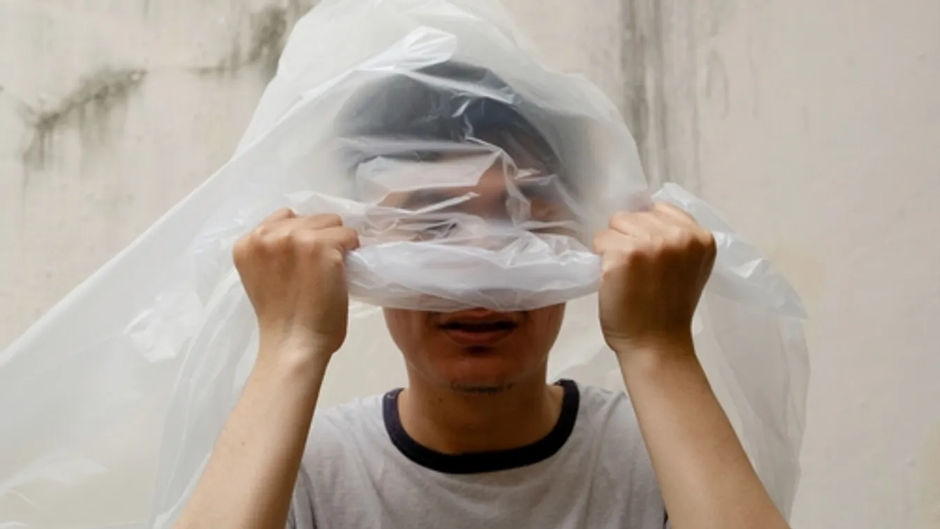 Nejlonzacskóval eltakarta arcát, mégis elfogták