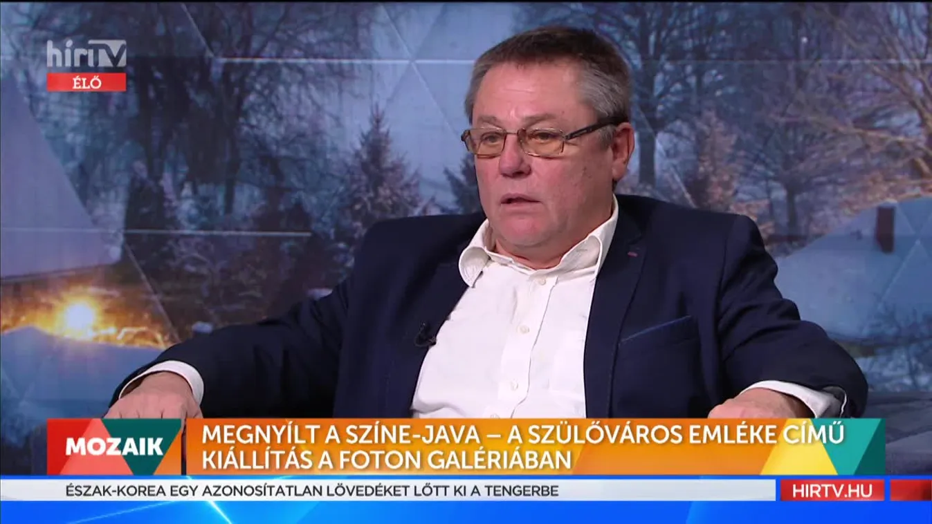 Mozaik - Megnyílt a Színe-java - A szülőváros emléke című kiállítás a Foton Galériában (2022-01-05)