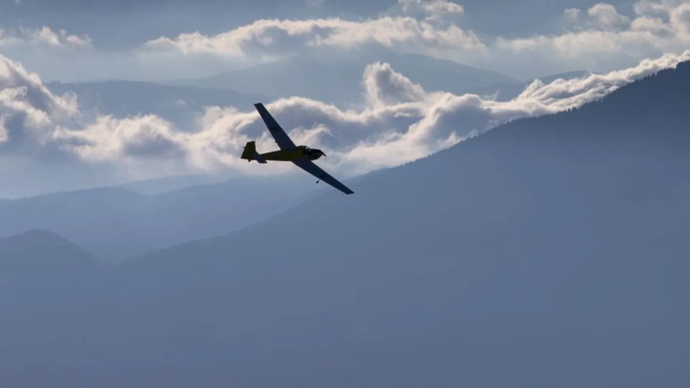 Behúzott futóművel landolt a pilóta